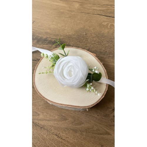 Květinový náramek bílý